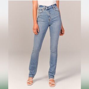 WORN TWICE! Abercrombie Ultra High Rise 90s Straight Jeans